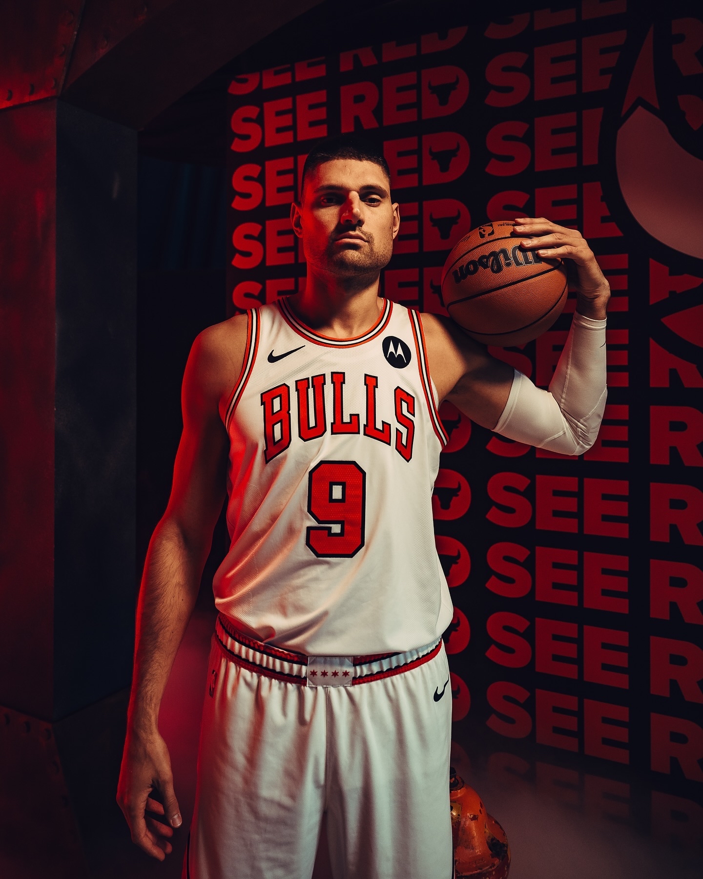 详细阅读:leyu-转折点芝加哥公牛强势反弹,中超关键时刻攻防权衡,更衣室稳定,资深球员宣示担当-leyu leyu-转折点芝加哥公牛强势反弹,中超关键时刻攻防权衡,更衣室稳定,资深球员宣示担当-leyu